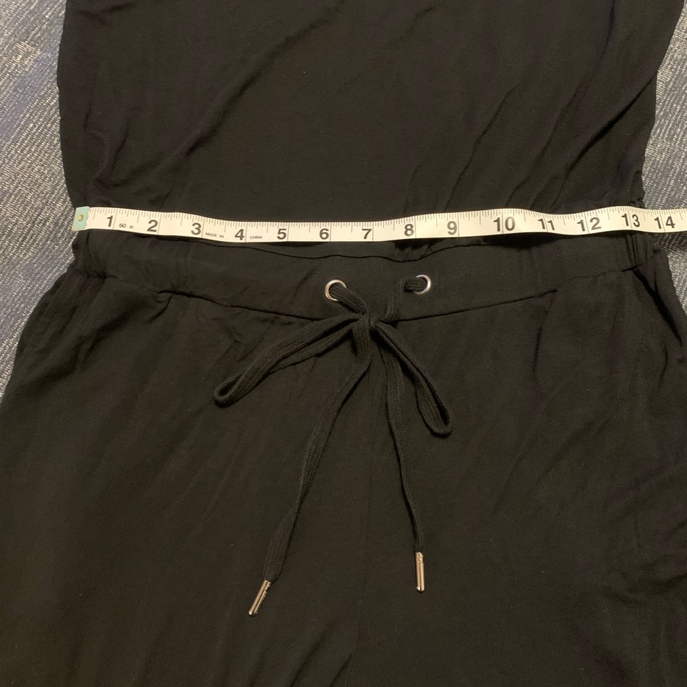 Black jumpsuit from Express - Picture 5 of 6